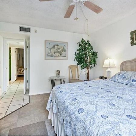 Siesta Key Escape Ground Floor Steps To Heated Pool And Free Trolley公寓 外观 照片