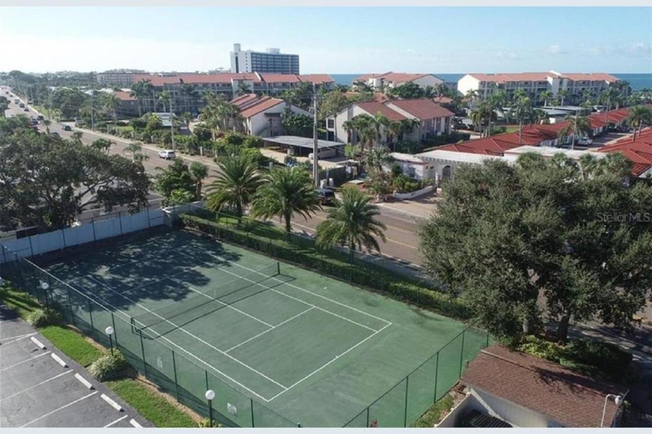 Siesta Key Escape Ground Floor Steps To Heated Pool And Free Trolley公寓 外观 照片