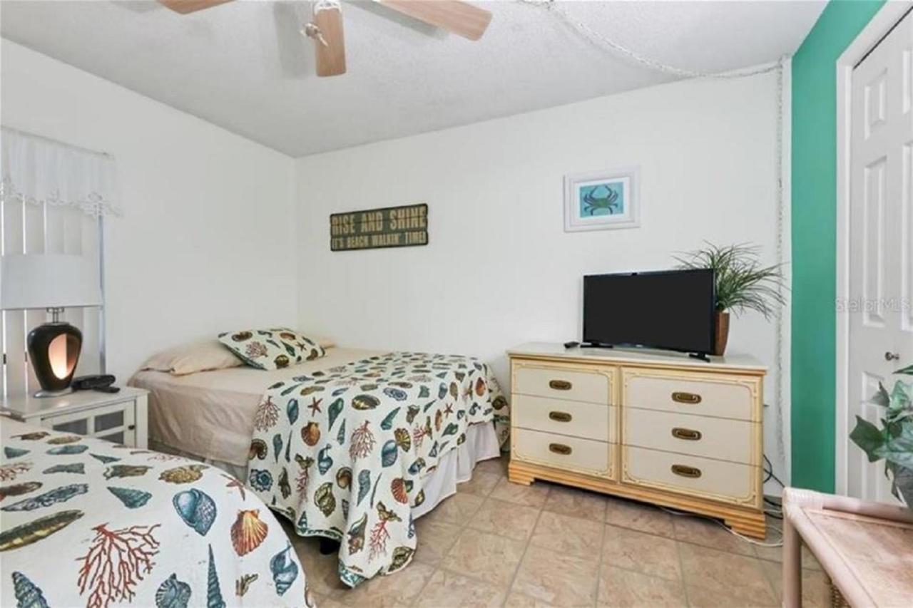 Siesta Key Escape Ground Floor Steps To Heated Pool And Free Trolley公寓 外观 照片