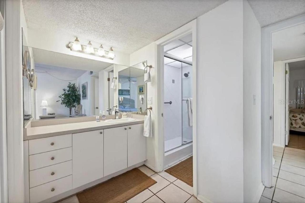 Siesta Key Escape Ground Floor Steps To Heated Pool And Free Trolley公寓 外观 照片