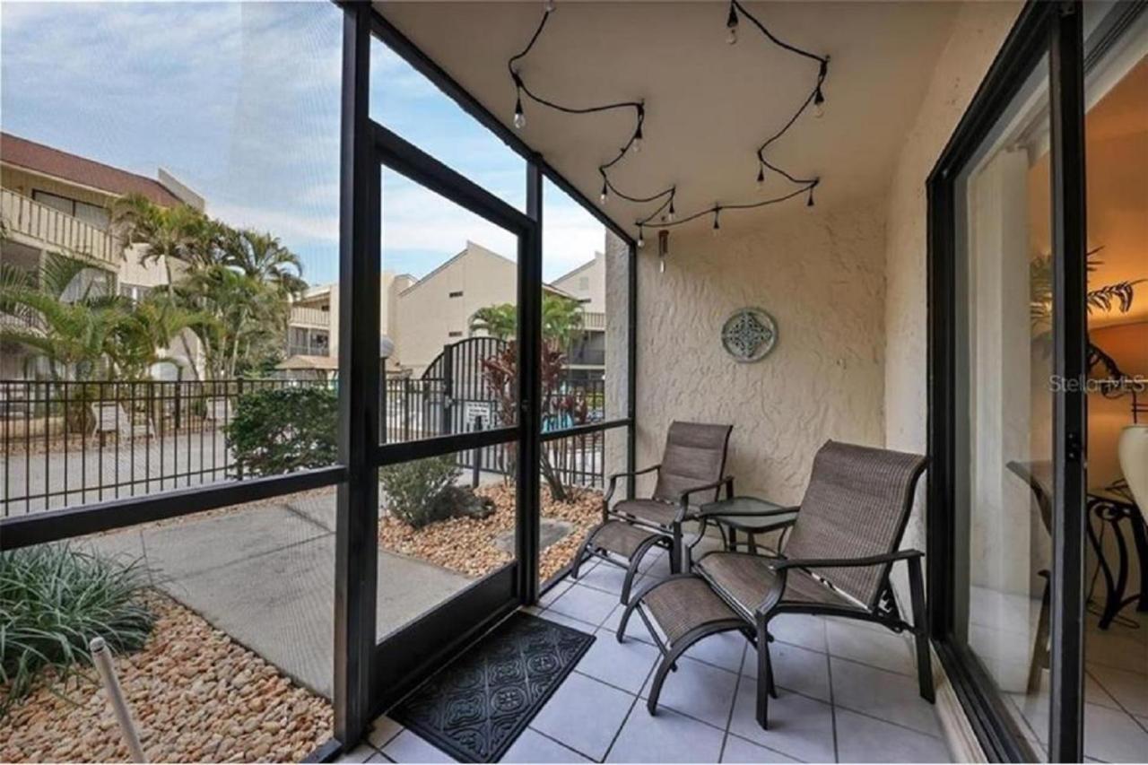 Siesta Key Escape Ground Floor Steps To Heated Pool And Free Trolley公寓 外观 照片