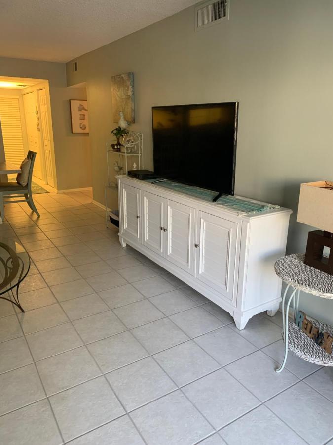 Siesta Key Escape Ground Floor Steps To Heated Pool And Free Trolley公寓 外观 照片